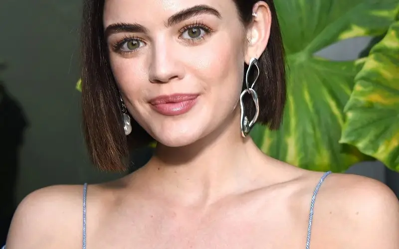 Lucy Hale Net Worth - Wiki, ikä, paino ja pituus, ihmissuhteet, perhe ja paljon muuta
