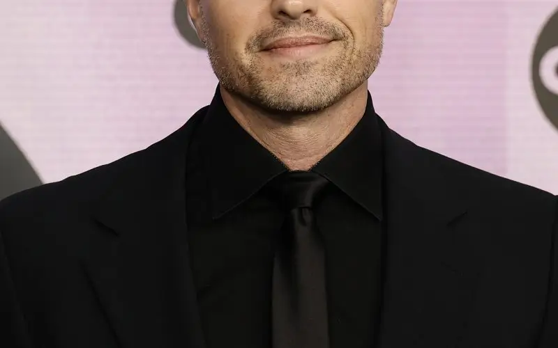 Eric Winter Net Worth - Wiki, ikä, paino ja pituus, ihmissuhteet, perhe ja paljon muuta