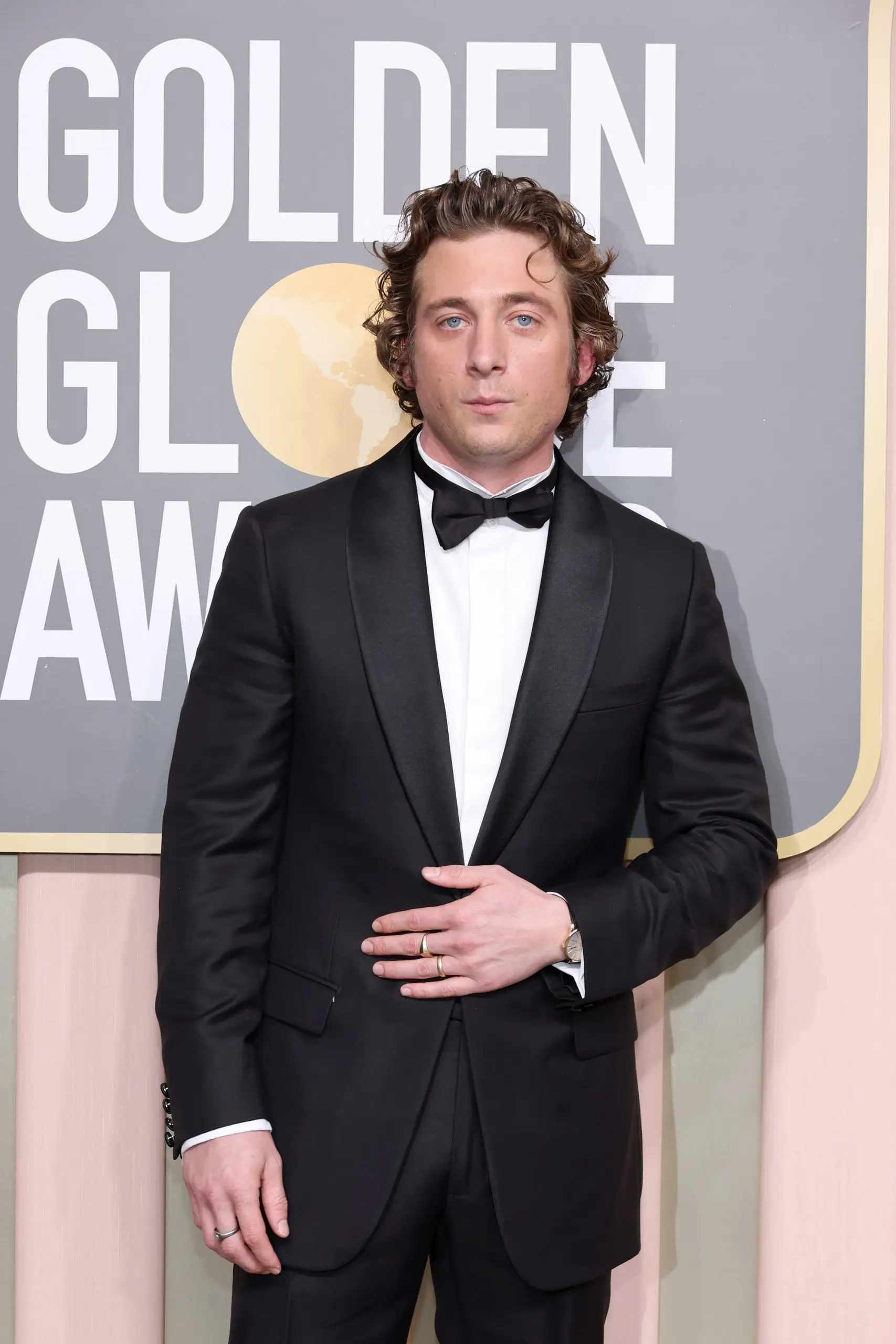Jeremy Allen White valokuva