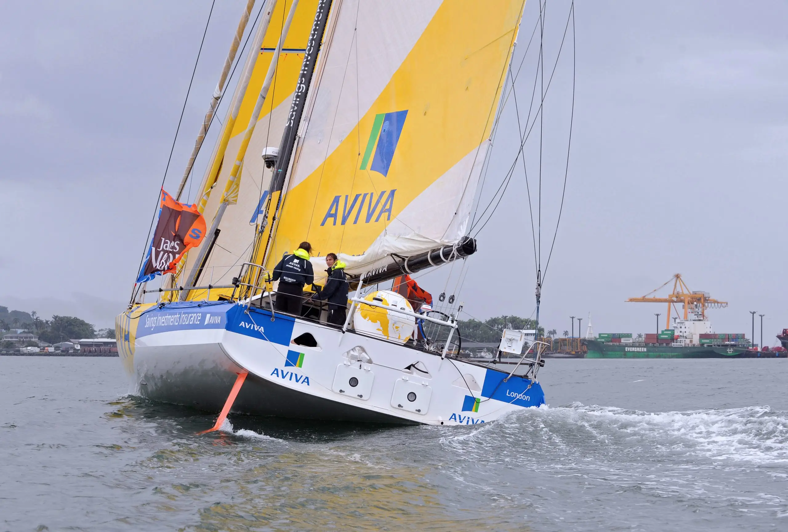 Brian Thompson kuva 2