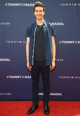 Nat Wolff Height Weight Body Shape