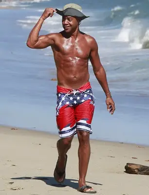 Cuba Gooding Jr. Height Weight Body Shape