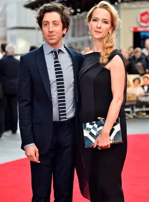 Simon Helberg Body Measurements