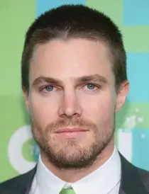 Il corpo di Stephen Amell misura peso peso peso peso