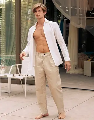 Damian Hardung Measurements and Net Worth