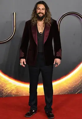Jason Momoa Body Measurements Statistics