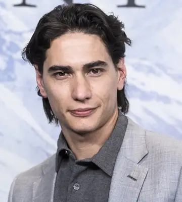 Enzo Vogrincic Profile