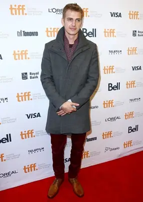 Hayden Christensen Height Weight Body Shape