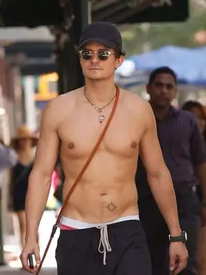 Orlando Bloom Body Measurements