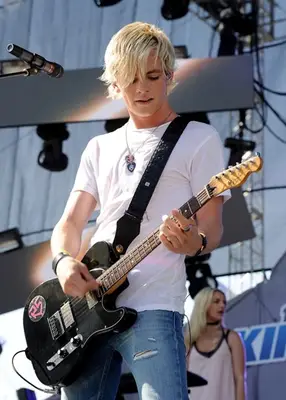 Ross Lynch Biography