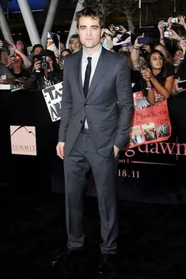 Robert Pattinson Body Measurements