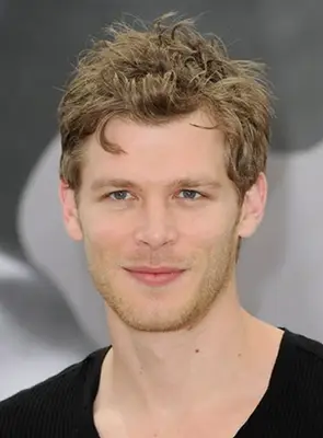 Joseph Morgan Favorie Food Music Movie Color Books Biographie