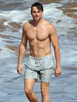 Matt Bomer Body Measurements Height Weight