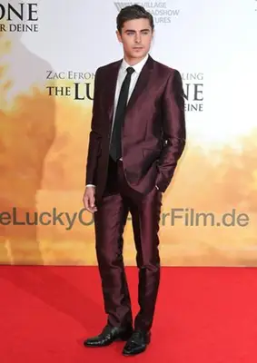 Body Measurements of Zac Efron