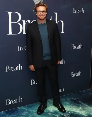 Simon Baker Height Weight Stats