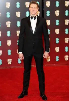 George MacKay Height Weight Stats