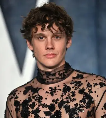 Hunter Doohan Profile