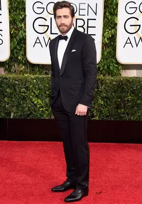 Jake Gyllenhaal Height Weight Stats