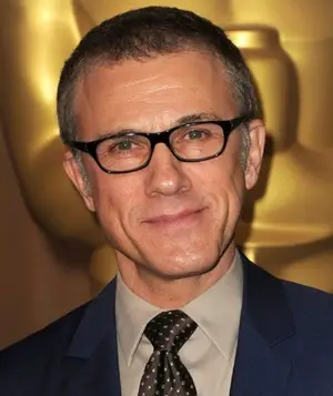 Christop Waltz Body Mide Peso