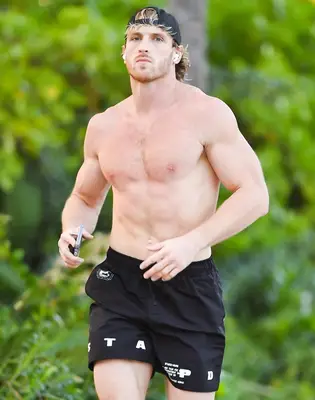 Logan Paul Body Measurements Statistics