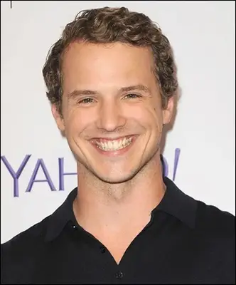 Freddie Stroma Profile