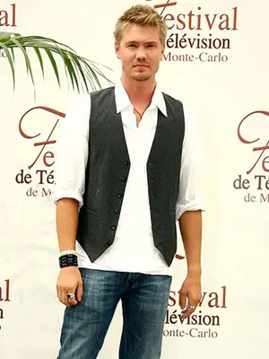 Chad Michael Murray Body Measurements Height Weight