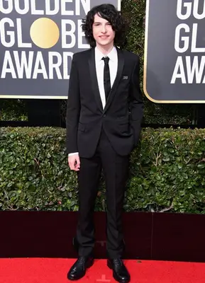 Finn Wolfhard Dimensione corporeo Peso Statistica Dati Organica Famiglia