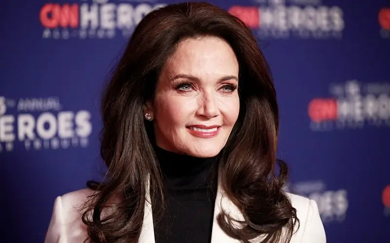Lynda Carter Net Worth - Wiki, ikä, paino ja pituus, ihmissuhteet, perhe ja paljon muuta