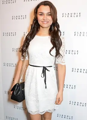 Samantha Barks Body Measurements Bra Size