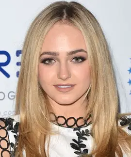 Actress Sophie Reynolds