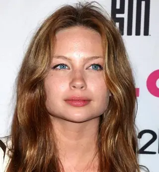 Daveight Chase Peso del peso delle misure del corpo delle scarpe realizzate