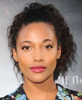 Kylie Bunbury Pease pesi dei corpi degli elementi di fissaggio