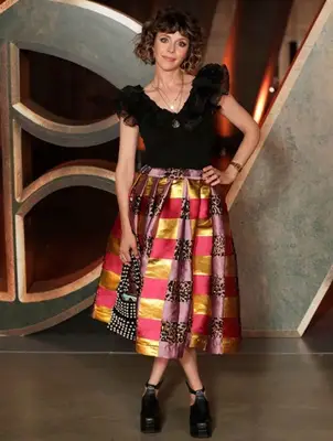 Sophia Di Martino Height Weight Stats