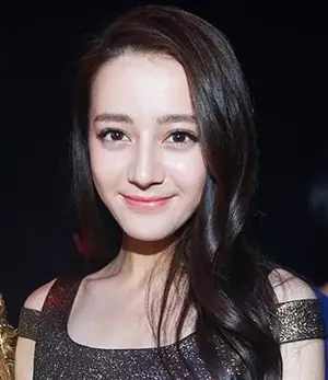 Actress Dilraba Dilmurat