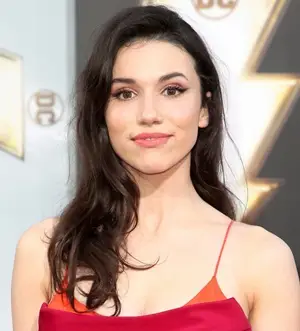 Actress Grace Fulton