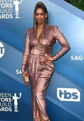 Merrin Dungey Height Weight Stats