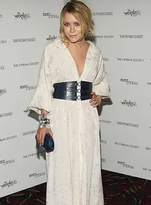 Mary-Kate Olsen Body Measurements Height Weight