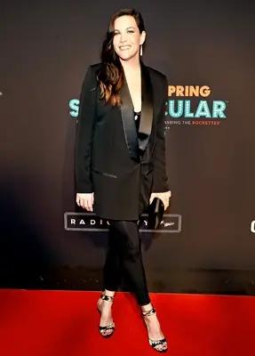 Liv Tyler Height Body Shape