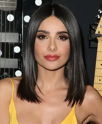 Actress Mikaela Hoover