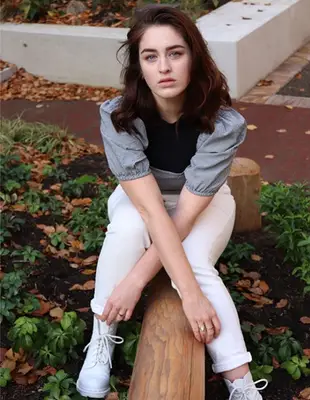 Danielle Galligan Bio and Facts