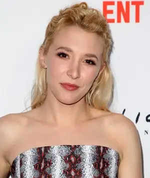 Actress Madelyn Deutch