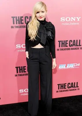 Abigail Breslin Body Measurements