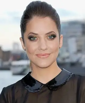 Actress Julie Gonzalo