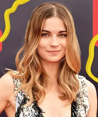 Actress Annie Murphy