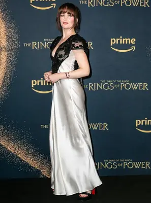 Markella Kavenagh Height Weight Stats