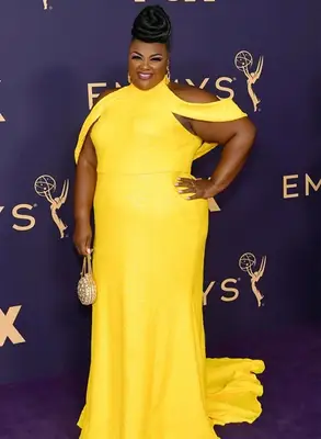 Nicole Byer Body Measurements Statistics