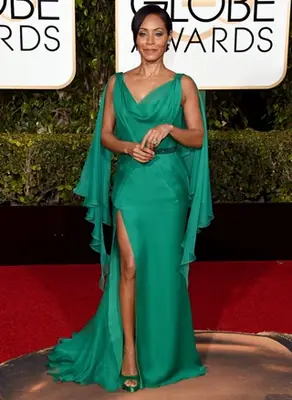 Jada Pinkett Smith Height Weight Body Figure Shape
