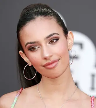 Actress Kylie Cantrall