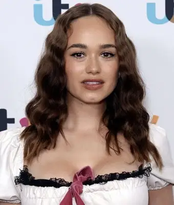 Actress Rose Williams Profile