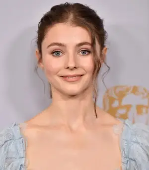 Actress Thomasin McKenzie